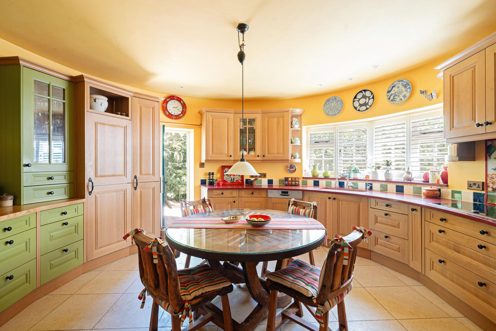 The Roundels - Image 2